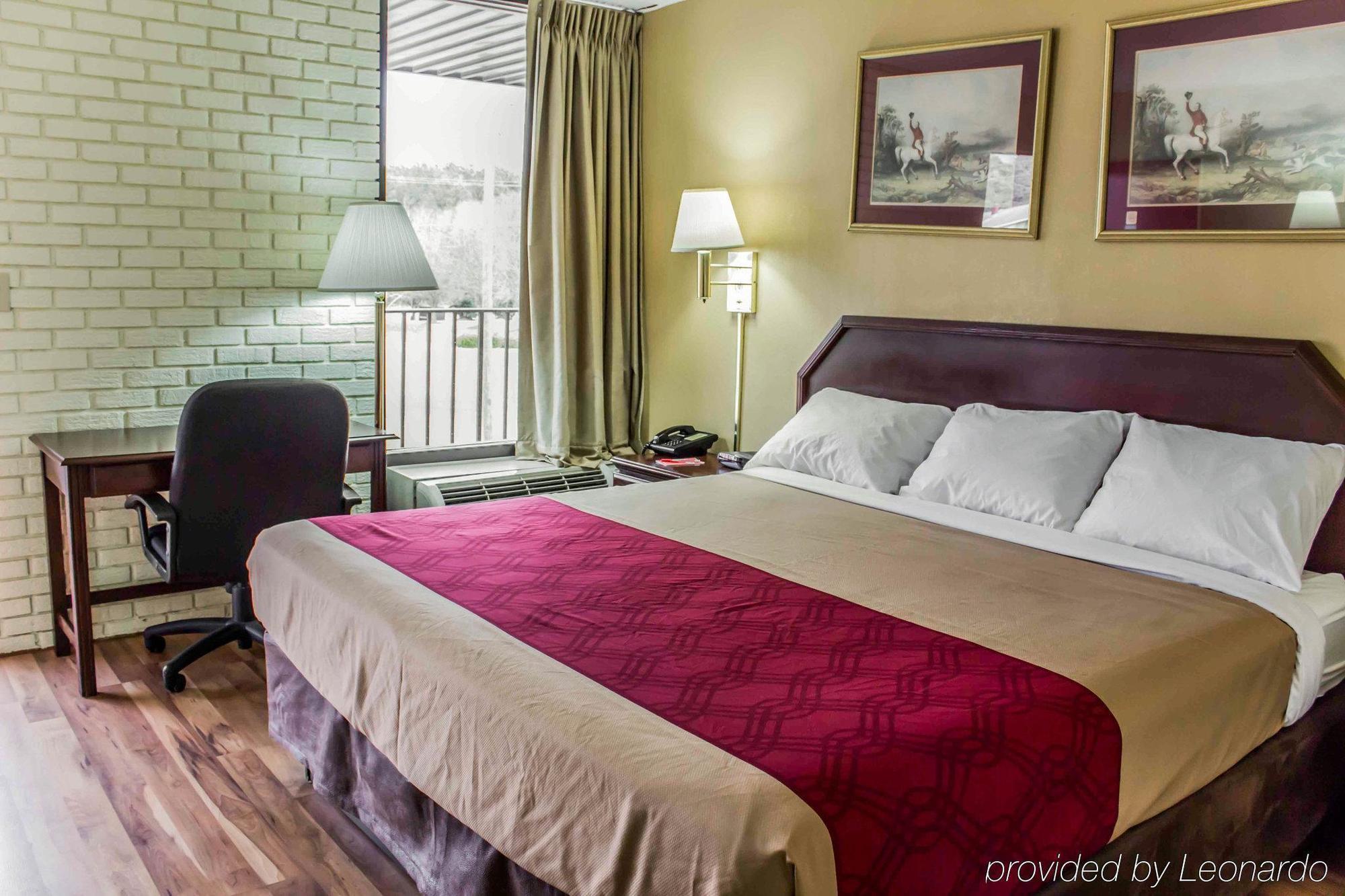Econo Lodge